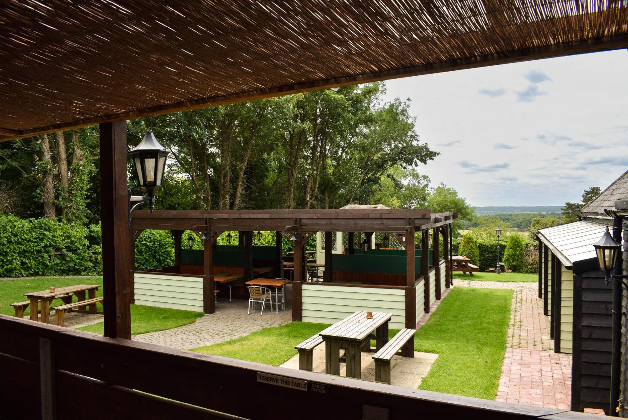 The Black Horse Inn Мейдстон Экстерьер фото